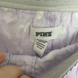 Victoria’s Secret Pink Women’s XS Purple White Pajama Shorts thumbnail 2