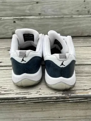 Jordan 11 Retro Low GS 'Navy Snakeskin' 2019 Size 4.5y Women’s Size 6 thumbnail 5