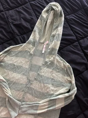 {AEROPOSTALE} Light and Dark Green Striped Hooded Button Pullover thumbnail 5