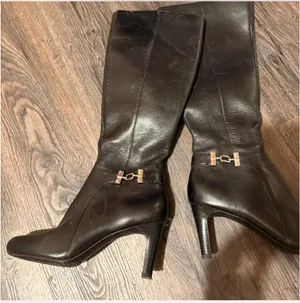 Bandolino Knee-High Heeled Boots thumbnail 1