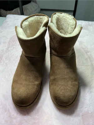 UGG Chestnut Suede Shearling-Lined Short Boots b84 thumbnail 1