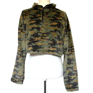 Y2K Urban Outfitters Camo Fuzzy Crop Pullover Womens Jacket Sz S Grunge Indie thumbnail 2