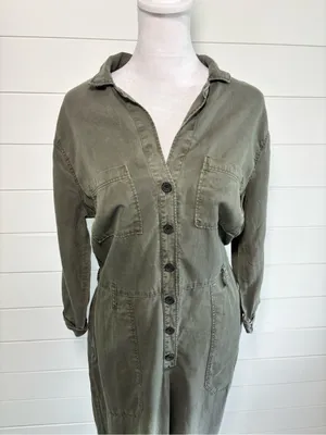 Abercrombie & Fitch Olive Green Button-Front Utility Jumpsuit Size M thumbnail 6