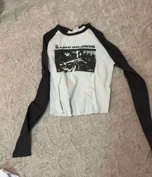 Brandy Melville Long Sleeve Top thumbnail 1
