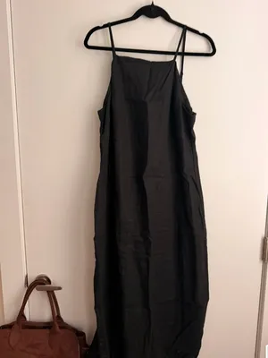 Madewell Goldie Midi Dress in 100% Linen thumbnail 2