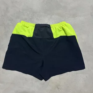 Under Armour Shorts Women's SZ Medium Built in Liner Black Neon Green Running thumbnail 8