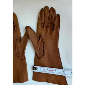 Vintage Caramel Brown Leather Gloves with Decorative Stitching thumbnail 3