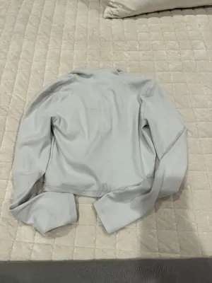 Aritzia Sunday Best Monarch 1/2 Zip Longsleeve | white/gray cropped half zip top thumbnail 5