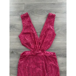 Just Quella Women's Hot Pink Sequins Deep V Neck Side Cutouts Long Formal Dress Size 0-2 thumbnail 3