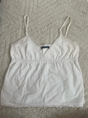 Brandy Melville Tank Top White thumbnail 1