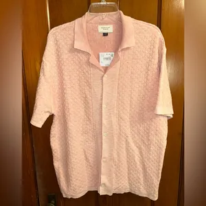 NWT! American Eagle Textured Knit Button Up Short Sleeve Shirt Coral/Pink, Large thumbnail 2
