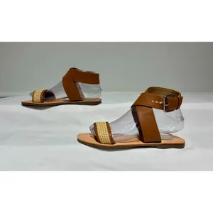 NEW Dolce Vita women's flat sandals Size 6.5 thumbnail 3