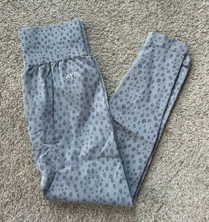 aybl leggings thumbnail 1