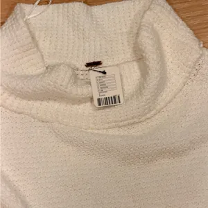 Free People‎ NWT Cream Cowl Neck oversized Sweater small thumbnail 4