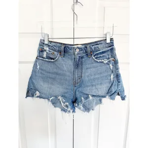 Abercrombie & Fitch Curve Love High Rise Mom Shorts Distressed Medium Wash thumbnail 3