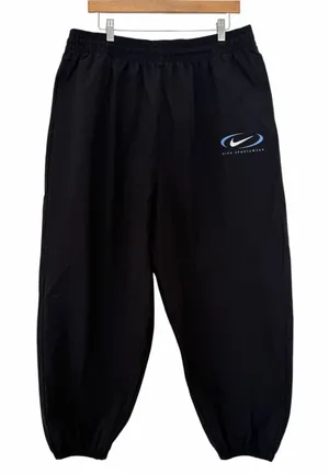 Nike Black Swoosh Woven Parachute Joggers Sz XL thumbnail 1