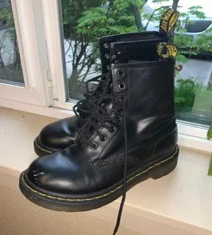 Dr. Martens Boots thumbnail 3