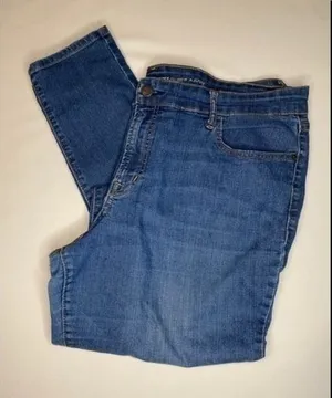 Old Navy‎ Super Skinny Mid-Rise Jean Size 1… thumbnail 1