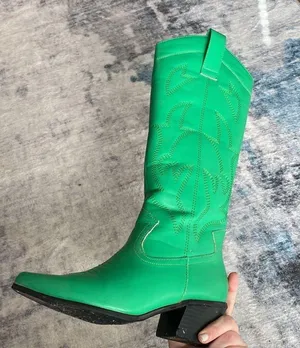 Green Cowboy Boots Size 6 thumbnail 6