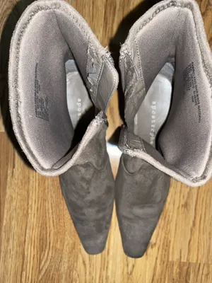 Apostrophe Brown Suede Ankle Booties Boots Women’s 8.5m Kitten Heel Side Zip thumbnail 7
