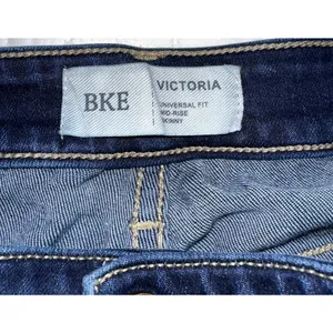 BKE Buckle Jeans Womens 31x31 Blue Victoria Mid-Rise Skinny Ankle Whiskered Jean thumbnail 7