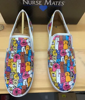 Adela Multi Pets Print Slip On Sz 8 thumbnail 5