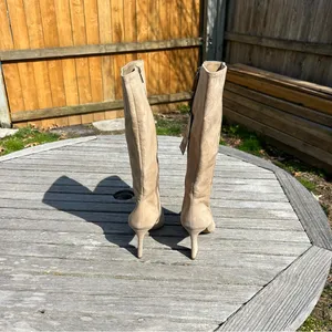 Vince Camuto Womens Tressara Beige Suede Side Zip Knee-High Boots Shoes size 8.5 thumbnail 9