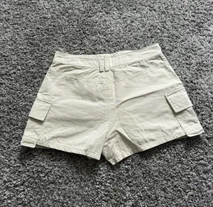Zara Cream Cargo Skort Shorts thumbnail 5