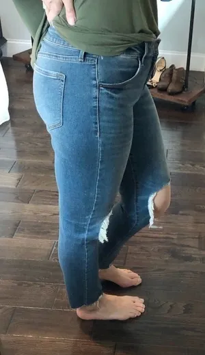 Old Navy rockstar mid rise size 10 distressed jean thumbnail 1