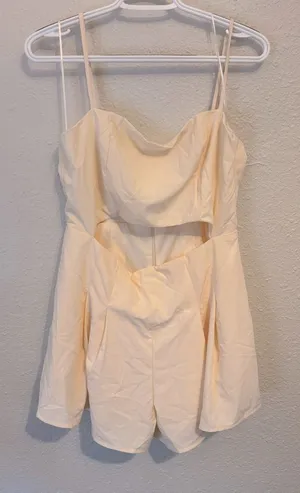 MARBLE Cream Cutout Romper Size L thumbnail 1