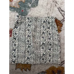 Free People Womens Floral Print Mini Skirt Cream Black Boho A-Line Size 6 thumbnail 3