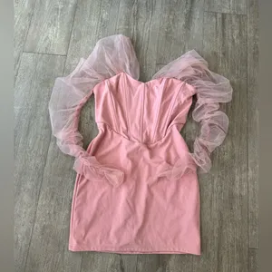 🍒BUNDLE 2 ITEMS FOR $8✨ 🌸BOUTIQUE off shoulders mini dress ✨ thumbnail 2