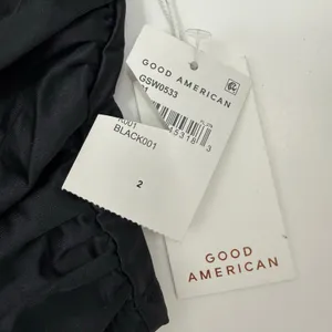 Good American Bikini Top SZ Medium Satin Swim Ruched Crop Bandeau Black NWT Swim thumbnail 3