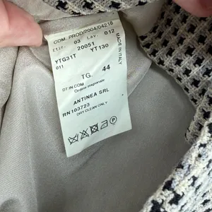 Armani Collezioni Virgin Wool Houndstooth Blazer Jacket Beige Black Size 8 Italy thumbnail 4