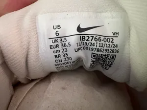 Women’s Nike uplift all white-ish creamish thumbnail 5