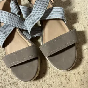 Market & Spruce Womens 7.5‎ Striped Elastic Espadrille Wedge Sandals Taupe Blue thumbnail 5