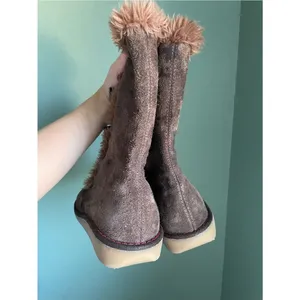Earth Shoe Wyandot Cabin Suede Leather Cold Weather Toggle Boots Size 8.5 Brown thumbnail 3