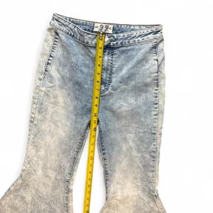 We The Free Acid Wash Extreme Flare Bell Bottom Jeans Size 27 thumbnail 3