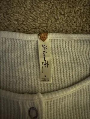 LA Hearts White PacSun Flowy Top thumbnail 4