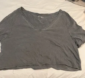 Aerie Oversized Cropped T-Shirt V-Neck Grey thumbnail 1