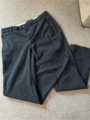 Women’s Banana Republic Avery Striaght leg ankle pant thumbnail 10