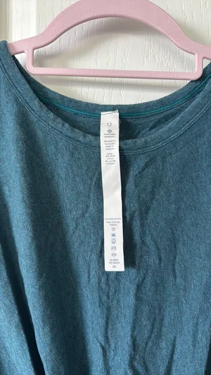 Lululemon Crescent Tank thumbnail 4