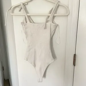 Princess Polly White Ribbed Bodysuit thumbnail 2