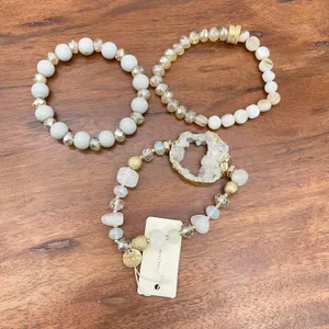SAACHI Bracelet Set Stone Geode Crystal Beaded Stretch NWT Boho Stackable Artsy White thumbnail 3