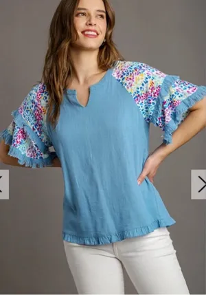 $60 NWOT Umgee LinenBlend Raw FringeHem TUNIC animal print colorful spots M thumbnail 1