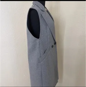Zara Cream Trousers with Gray Sleeveless Coat thumbnail 8