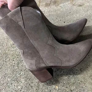 Kaanas New Porto Block Heel Cowboy Boot Brown Size 7 thumbnail 3