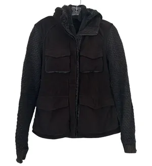 Lululemon Black Miracle Jacket Sz 6 thumbnail 7