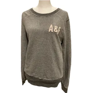 Abercrombie & Fitch Women’s Long Sleeve Crew Neck Medium thumbnail 3