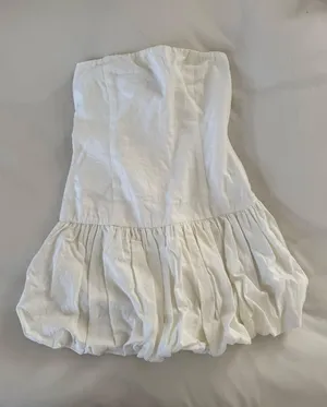 Pull & Bear Strapless white mini dress thumbnail 1